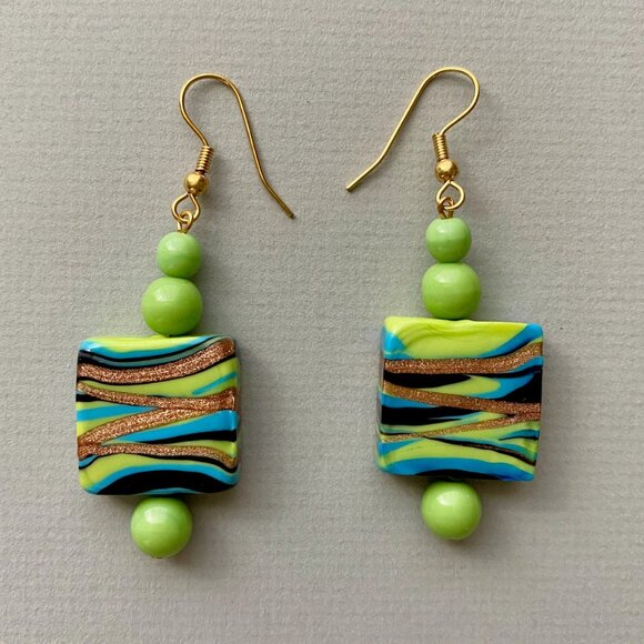 Handcrafted Italian Green Glass Square Drop Earrings - Picture 1 of 4